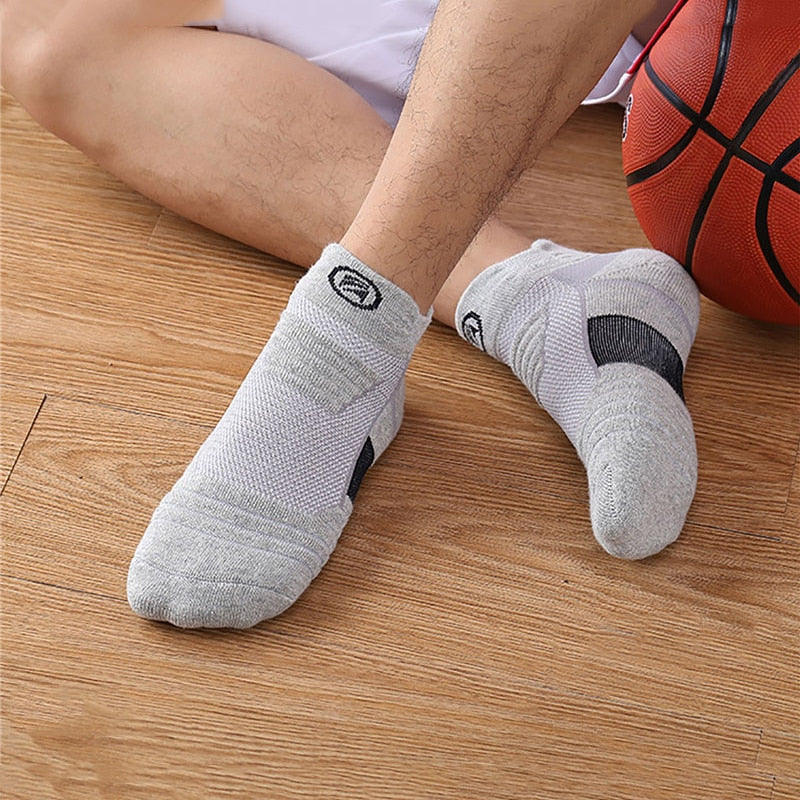 Elite Basketball Socks-Performance and Comfort for the Court