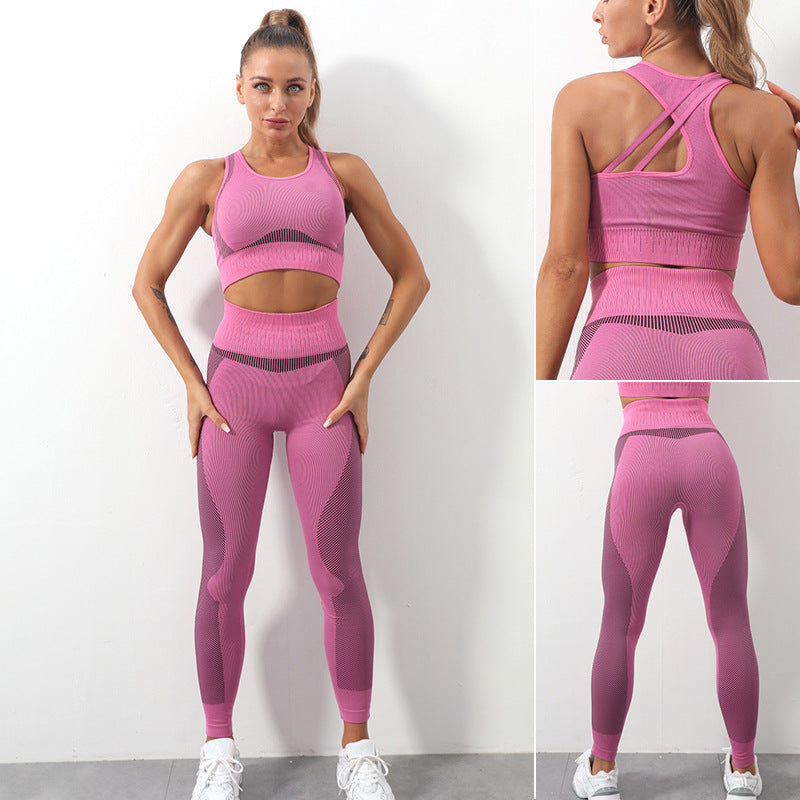 Seamless Running and Yoga Set with Stylish Bra and Pants