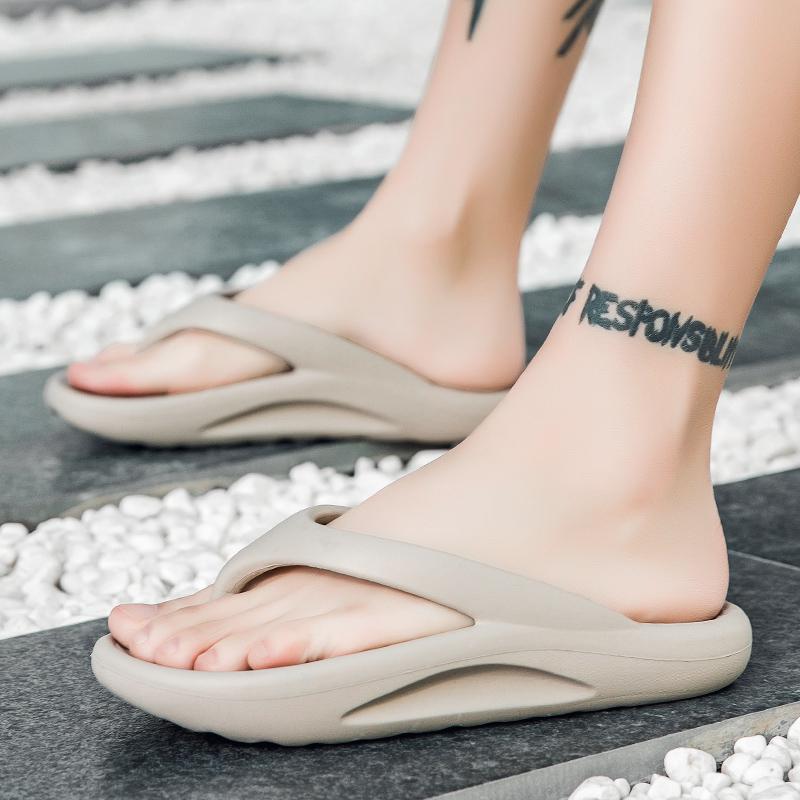 Men's Platform Flip-Flops for Casual Outdoor Comfort